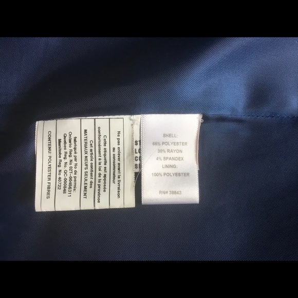 Tahari | Women’s double breasted peacoat, Size 8. Preloved condition. - Picture 9 of 11